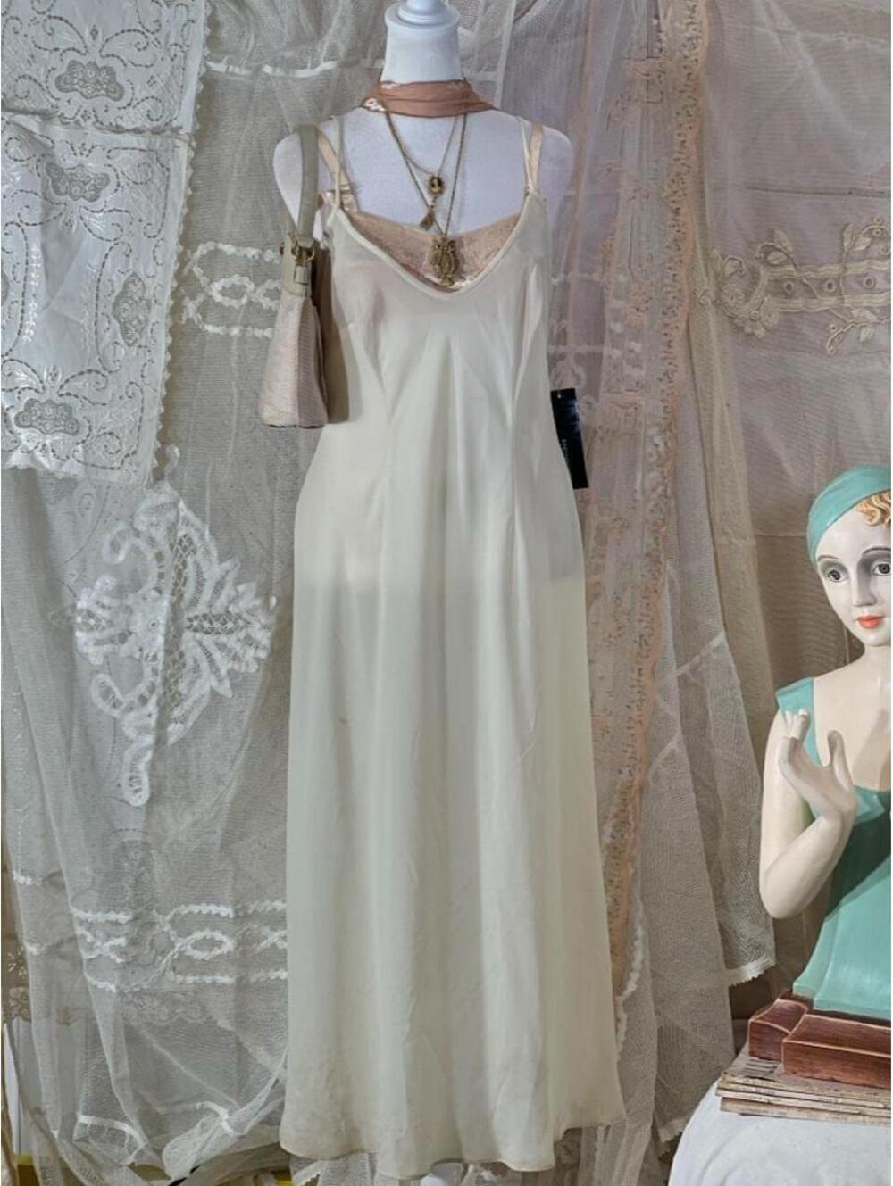 NWT Jones New York sheerslip dress w/ adjustable straps and a flowy silhouette 8